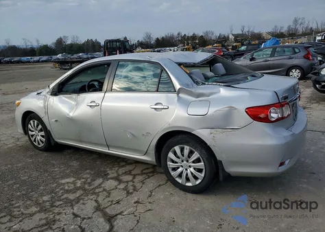 2013 Toyota Corolla Base из США, поврежденный, VIN 2T1BU4EE3DC943021